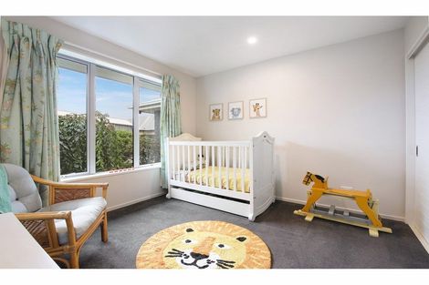 Photo of property in 8 Polish Settlers Place, Marshland, Christchurch, 8083