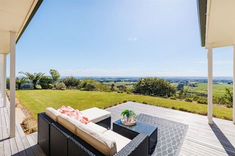 Photo of property in 333 Ngahere Park Road, Turitea, Palmerston North, 4472