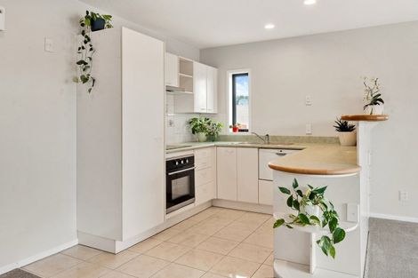 Photo of property in 6/5 Cook Street, Howick, Auckland, 2014