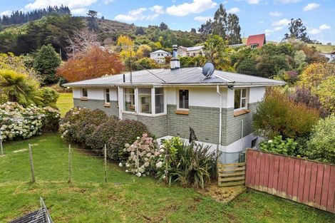 Photo of property in 103 Hall Road, Sawyers Bay, Port Chalmers, 9023