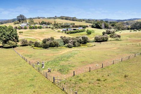 Photo of property in 2668 State Highway 10, Mangonui, 0494