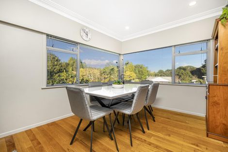Photo of property in 5 Freshney Place, Hillpark, Auckland, 2102