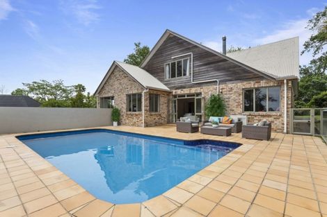 Photo of property in 24 Rame Road, Greenhithe, Auckland, 0632