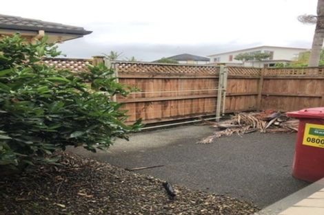 Photo of property in 7 Allerton Place, Wattle Downs, Auckland, 2103