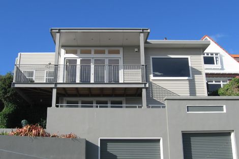 Photo of property in 51 The Crescent, Roseneath, Wellington, 6011
