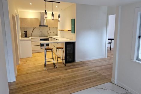 Photo of property in 3/19 Cresta Avenue, Beach Haven, Auckland, 0626