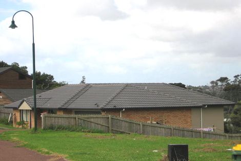 Photo of property in 38 San Valentino Drive, Henderson, Auckland, 0612