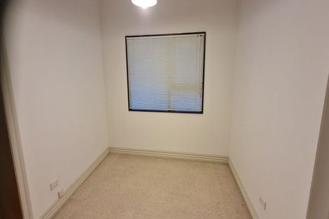 Photo of property in 10 Glamis Avenue, Strathmore Park, Wellington, 6022