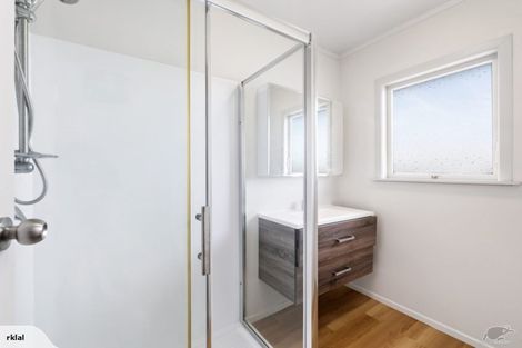 Photo of property in 1/40 Rosebank Road, Avondale, Auckland, 1026