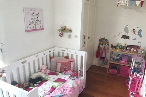 Photo of property in 5 Lindum Terrace, Roseneath, Wellington, 6011