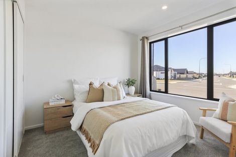 Photo of property in 21 Herridge Street, Woodend, 7610
