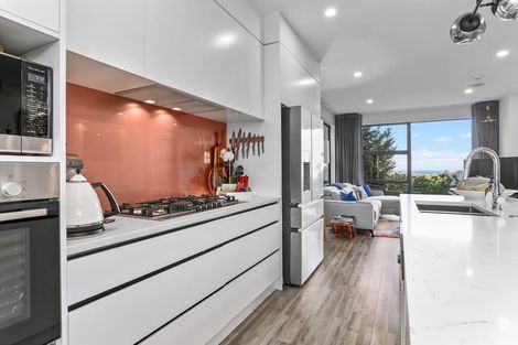 Photo of property in 74e Langana Avenue, Browns Bay, Auckland, 0630