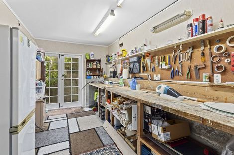 Photo of property in 6 Balliol Drive, Tawa, Wellington, 5028