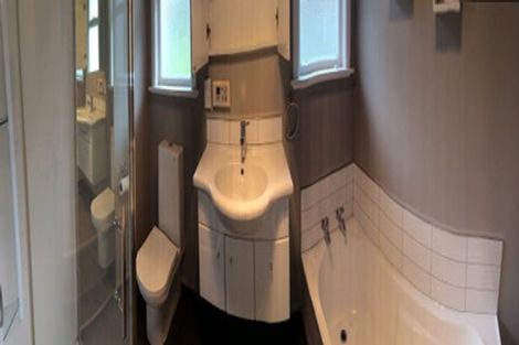 Photo of property in 54 Batchelor Street, Newlands, Wellington, 6037