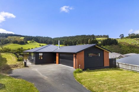Photo of property in 22 Glendermid Close, Sawyers Bay, Port Chalmers, 9023