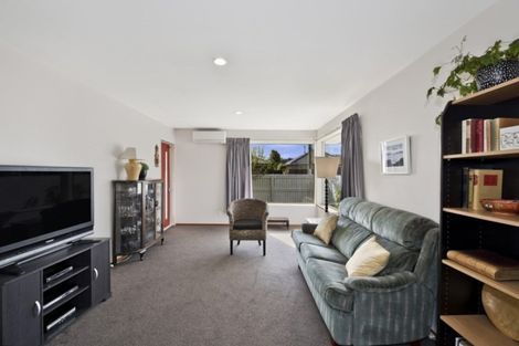 Photo of property in 22 Coronation Street, Spreydon, Christchurch, 8024