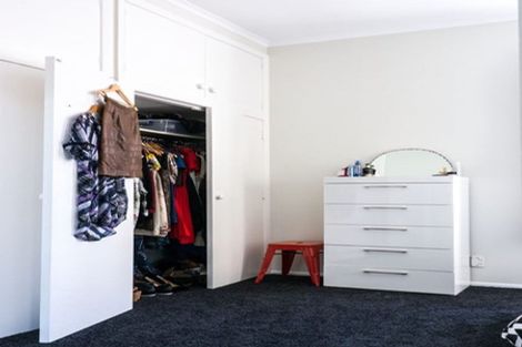 Photo of property in 72 Todman Street, Brooklyn, Wellington, 6021