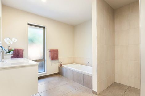 Photo of property in 3 Chesterfield Place, Rangiora, 7400