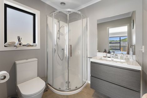 Photo of property in 155 Waipounamu Drive, Kelson, Lower Hutt, 5010