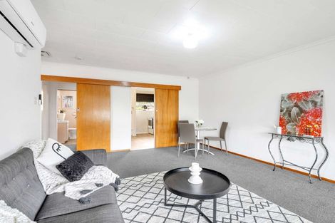 Photo of property in 3 Kiwi Court, Roslyn, Palmerston North, 4414
