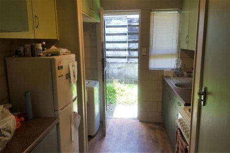 Photo of property in 16 Opoia Road, Hamilton East, Hamilton, 3216