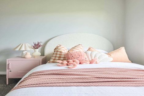 Photo of property in 8a Matipo Avenue, Pomare, Rotorua, 3015