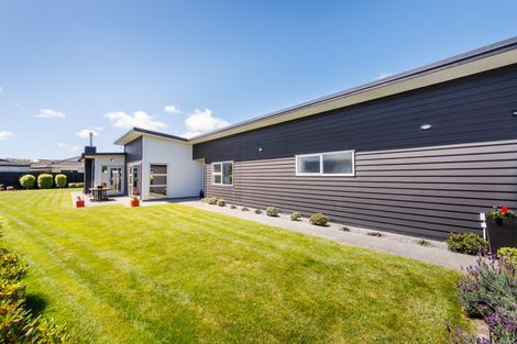 Photo of property in 3 Cheltenham Lane, Awapuni, Palmerston North, 4412