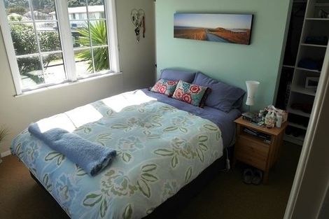 Photo of property in 13 Miro Street, Eastbourne, Lower Hutt, 5013