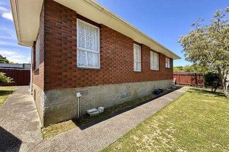 Photo of property in 1/20 Roband Crescent, Brown Owl, Upper Hutt, 5018