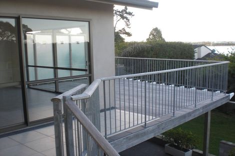 Photo of property in 1/73a Beresford Street, Bayswater, Auckland, 0622