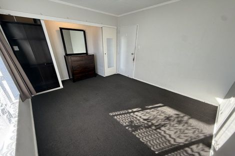 Photo of property in 1 Luxton Place, Rangiora, 7400