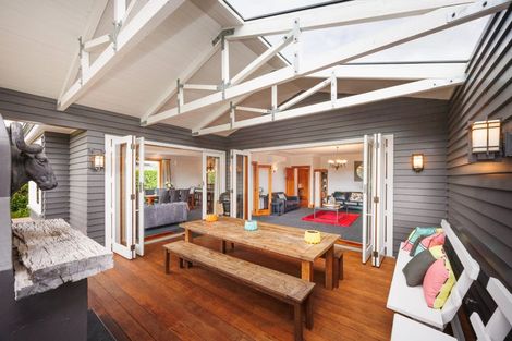 Photo of property in 75 Limbrick Street, Terrace End, Palmerston North, 4410