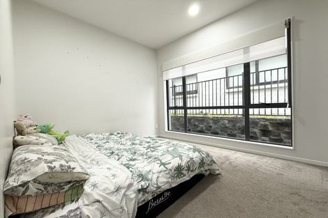 Photo of property in 33 Waka Street, Albany Heights, Auckland, 0632