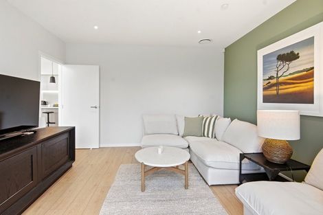 Photo of property in 4 Tiaki Lane, Matakana, 0985