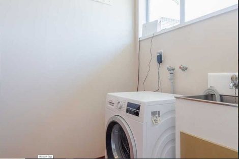 Photo of property in 11 O'halloran Drive, Halswell, Christchurch, 8025