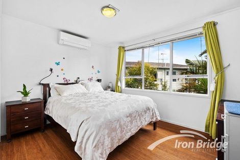 Photo of property in 21 Celeste Place, Totara Vale, Auckland, 0627