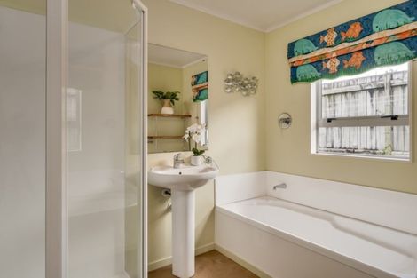 Photo of property in 14 Glencarron Place, Bethlehem, Tauranga, 3110