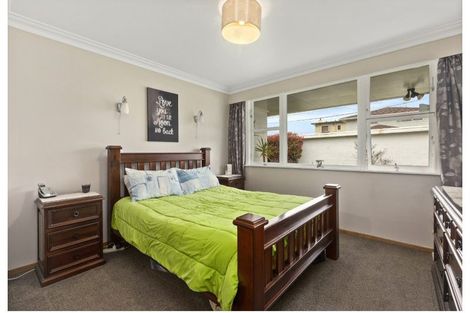 Photo of property in 25a Brasell Street, Fairfield, Lower Hutt, 5011