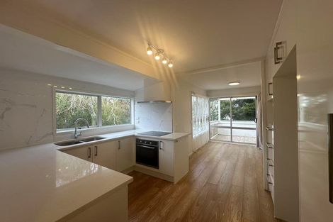 Photo of property in 9k View Road, Glenfield, Auckland, 0627