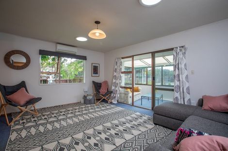 Photo of property in 96b Belvedere Avenue, Waikanae, 5036
