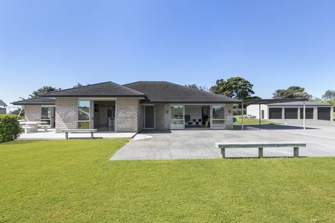 Photo of property in 331b Bald Hill Road, Waiuku, 2681