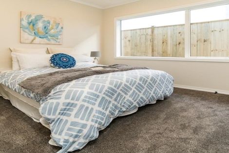 Photo of property in 14 Rauaruhe Road, Karaka, Papakura, 2113