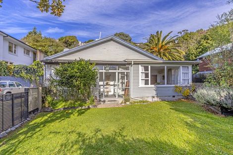 Photo of property in 1/50 Rossmore Terrace, Cashmere, Christchurch, 8022