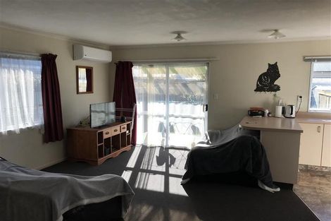 Photo of property in 1/38 Bowling Road, Greenmeadows, Napier, 4112