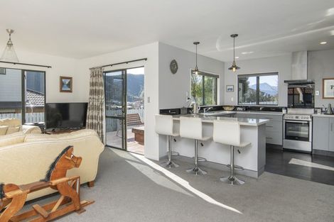 Photo of property in 71a Moana View Road, Waikawa, Picton, 7220