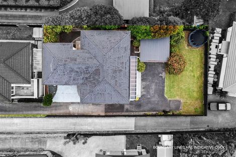 Photo of property in 1/52 Aberdeen Road, Campbells Bay, Auckland, 0620