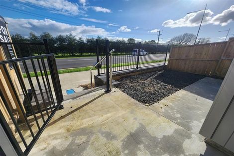 Photo of property in 137 Grove Road, Papakura, 2110