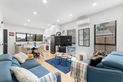 Photo of property in 23d Princeton Parade, Albany, Auckland, 0632