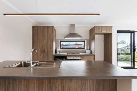 Photo of property in 99 Sentinel Avenue, Omokoroa, 3114