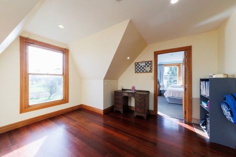 Photo of property in 32 Staces Road, Aokautere, Palmerston North, 4471